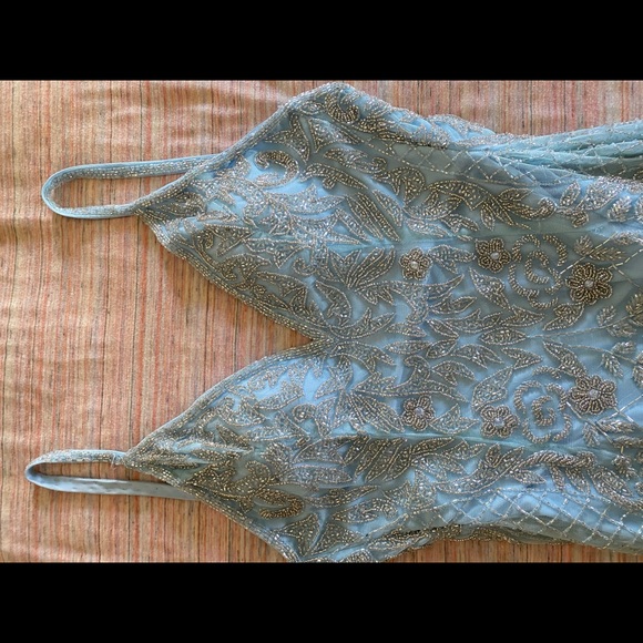 Blue sparkly gown - Picture 4 of 5